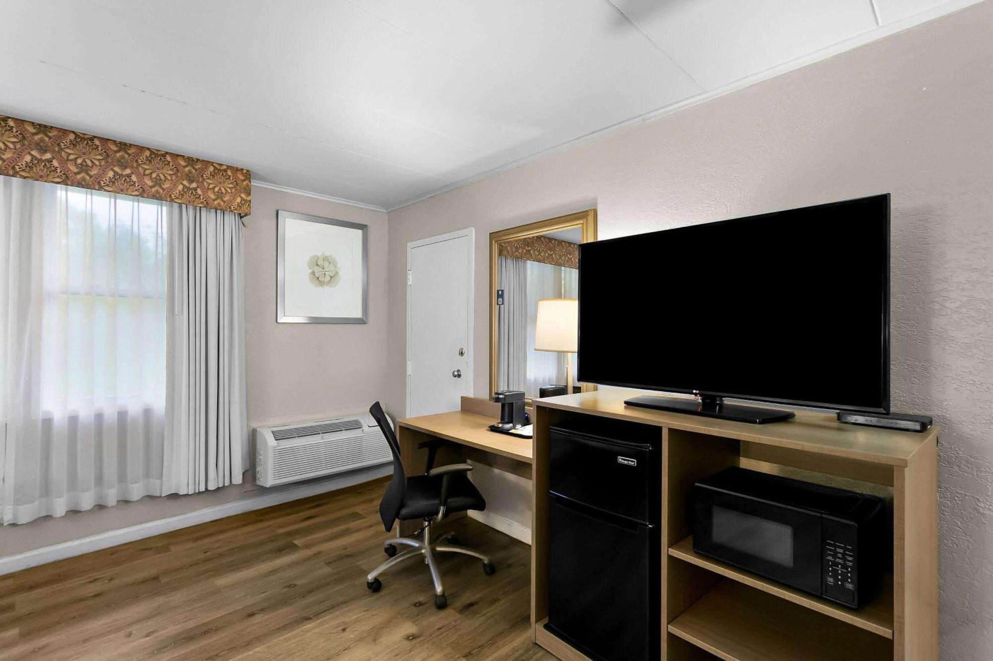 Travelodge By Wyndham Aberdeen Ngoại thất bức ảnh
