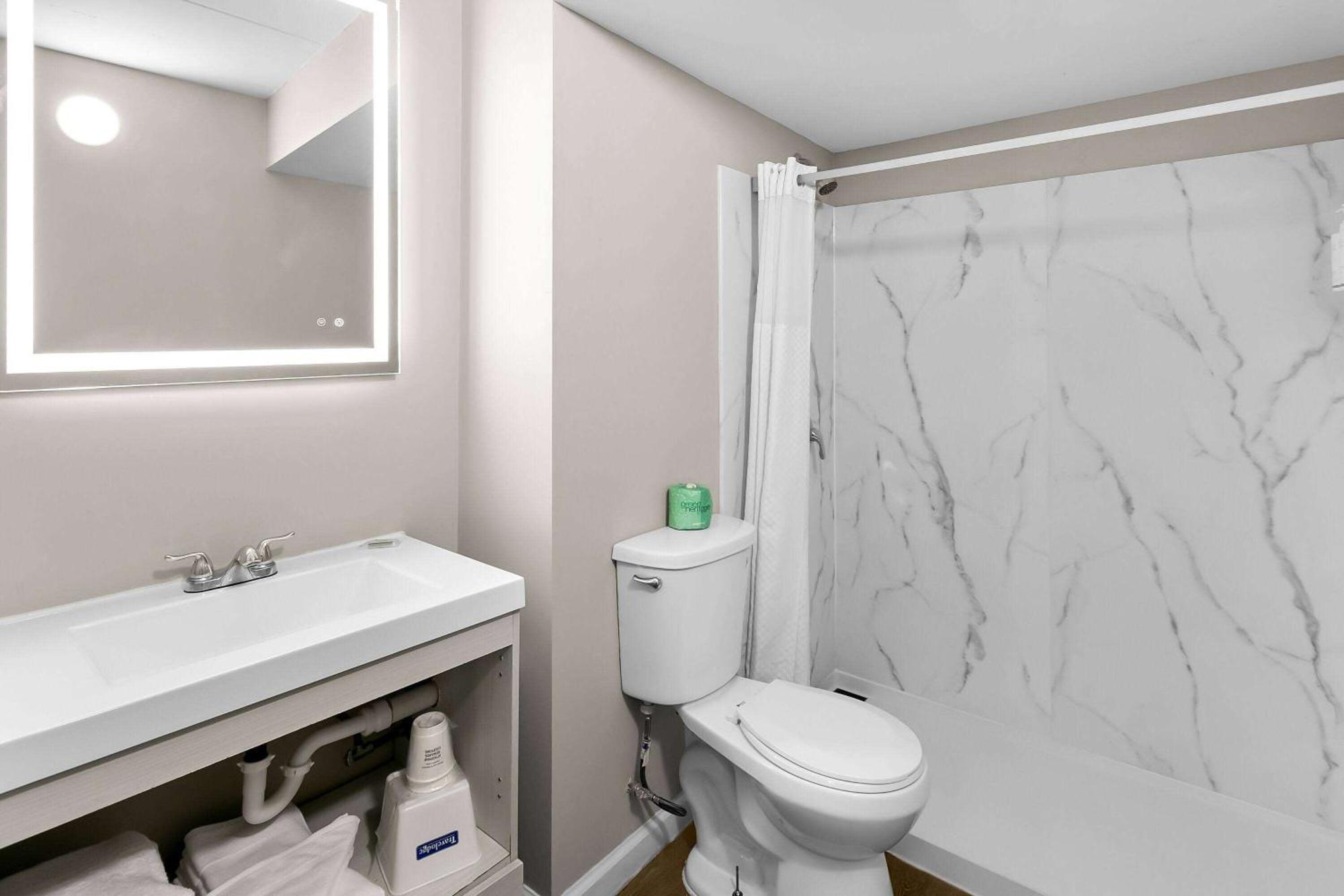 Travelodge By Wyndham Aberdeen Ngoại thất bức ảnh